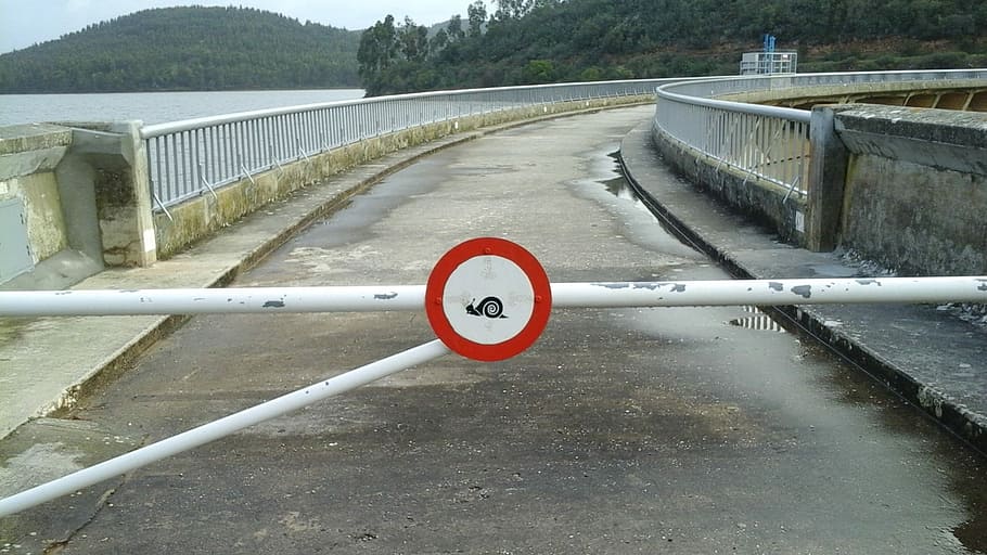 Advice, Safety, Warning, Barrier, Speed, traffic, water, day HD wallpaper