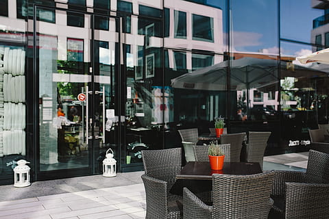 Jack's Bar & Restaurant in Gdynia, Poland, architecture, jack daniel's HD wallpaper