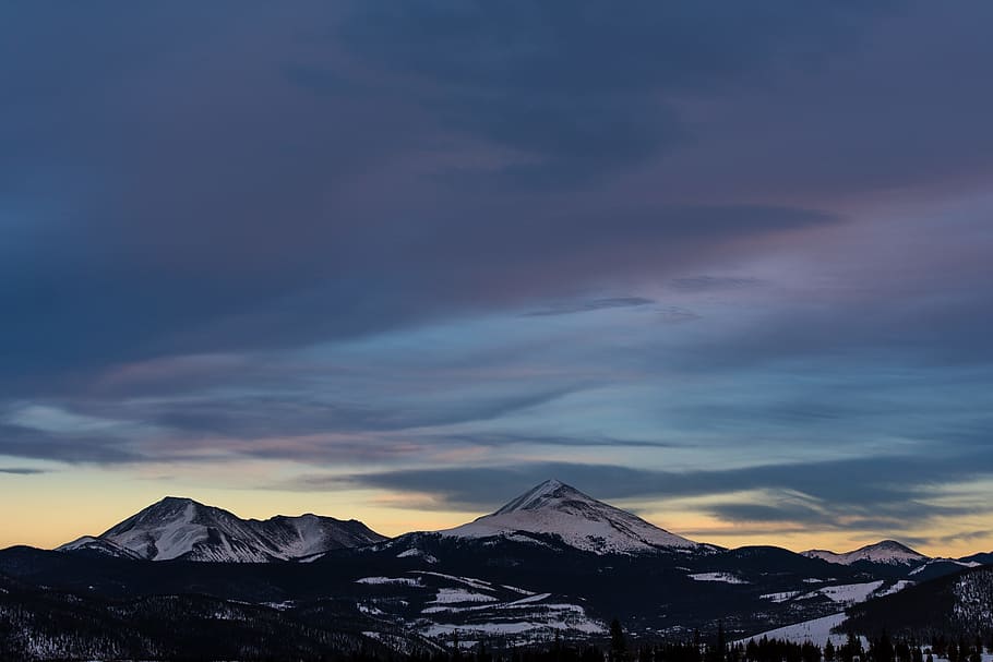 landscape photography of mountain ranges, gray snow covered mountain HD wallpaper