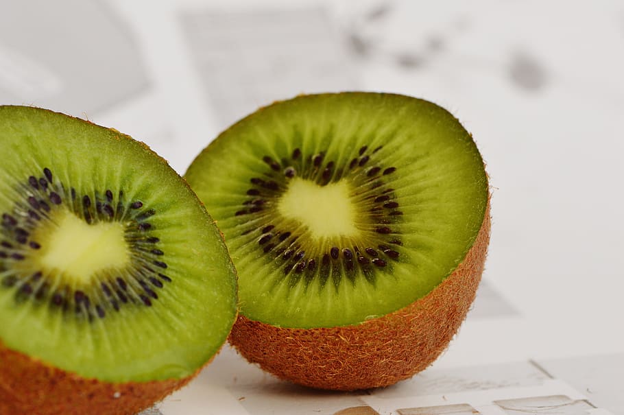 kiwi, fruit, healthy, vitamins, food, green, delicious, eat HD wallpaper