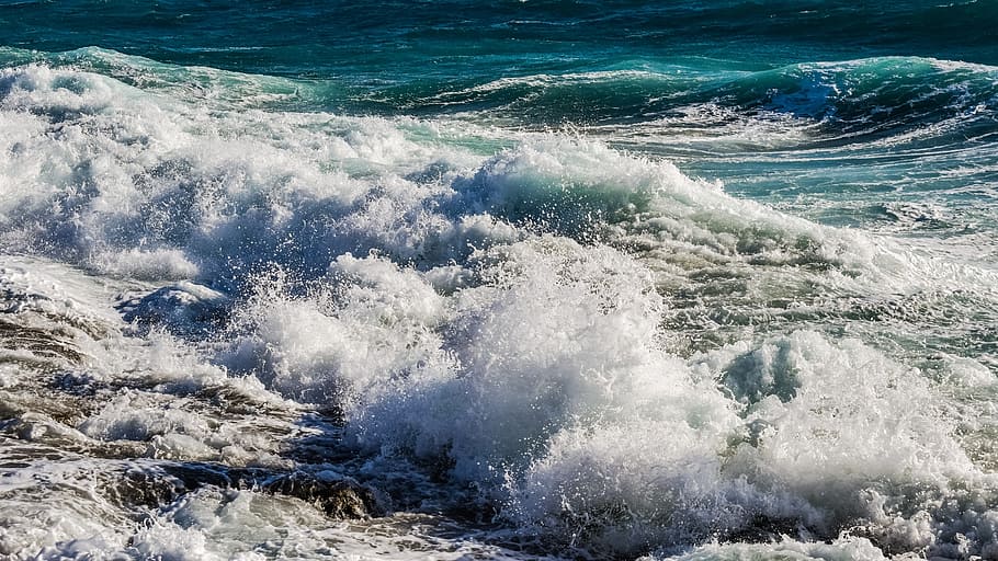 wave, crushing, spray, foam, splash, wind, power, nature, water HD wallpaper