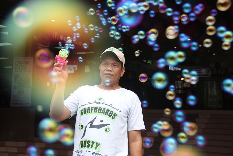 bubble, colour, play, front view, one person, standing, real people HD wallpaper
