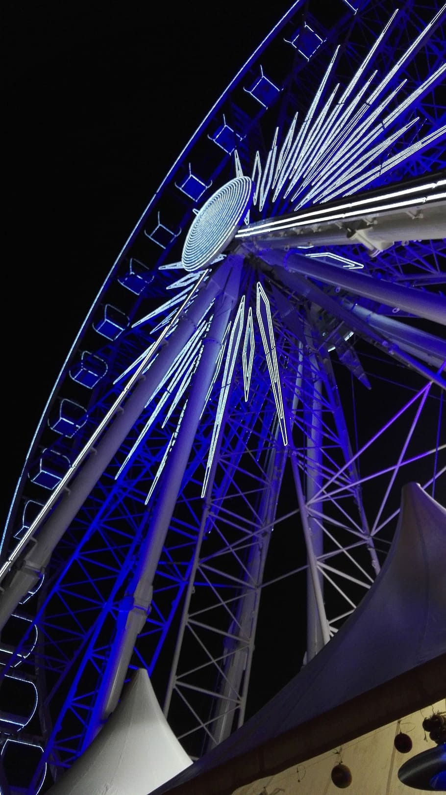Gdańsk, Devil, Circle, Attraction, devil's circle, night, blue HD wallpaper