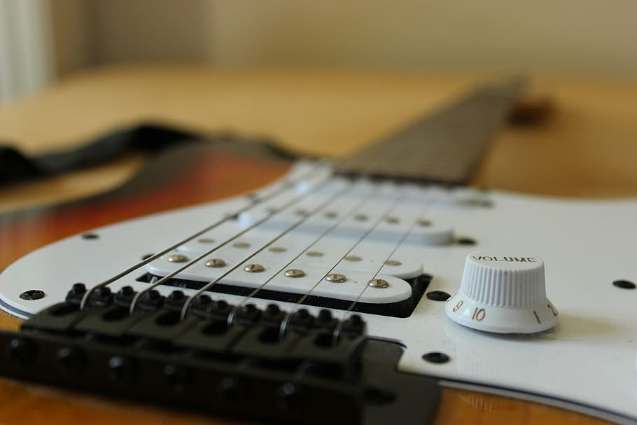 brown and white electric guitar, string, strings, instrument HD wallpaper