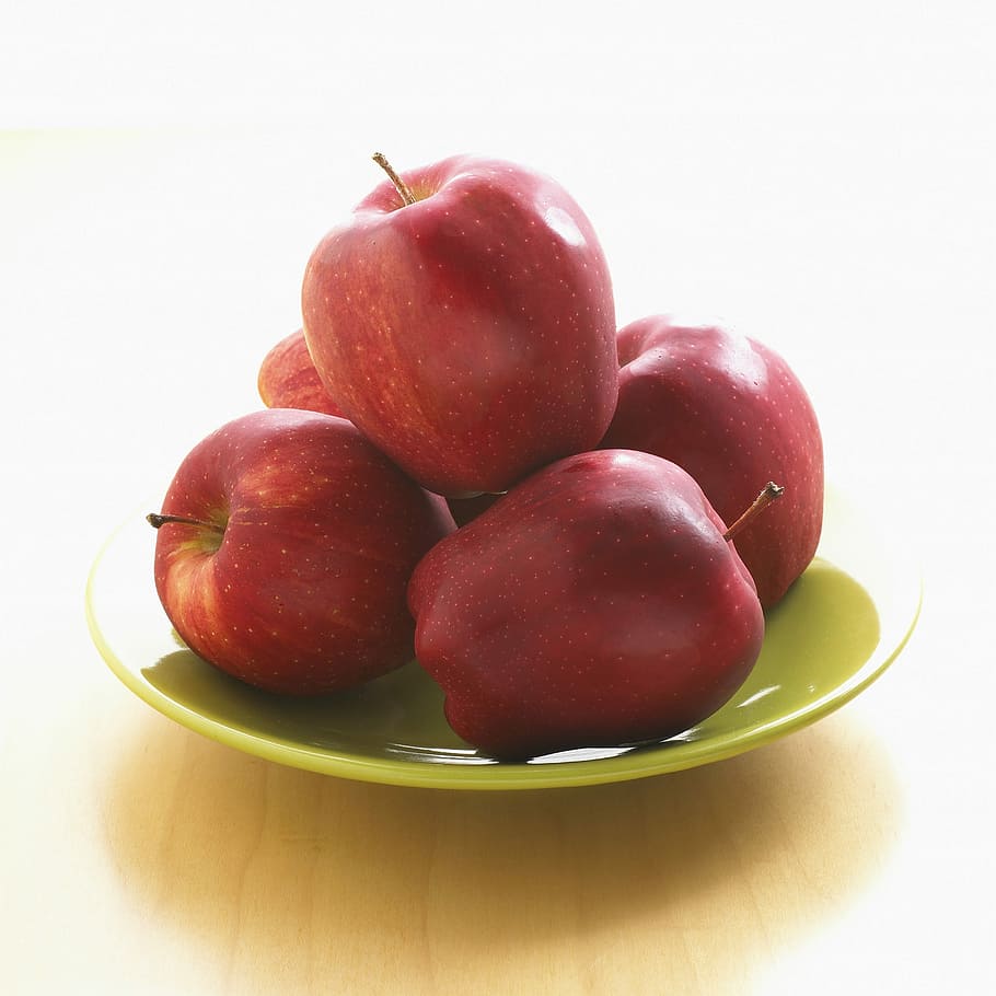 Apples, Red, Fruit, Healthy, Vitamins, foods, organic, healthy eating HD wallpaper