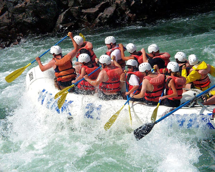 river-rafting-fraser-river-outdoor-activity.jpg