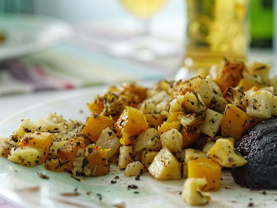 bunch of potato slices, root, hash, healthy, vegetable, vegetarian HD wallpaper
