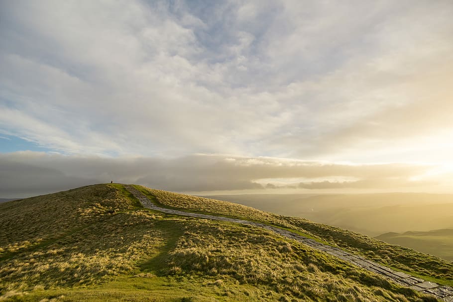 mountain under cloudy sky at daytime, landscape photography of green mountain HD wallpaper