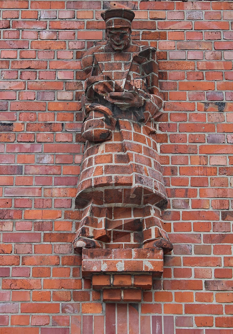 brick, figure, stone, face, lined, stone figures, bust, hauswand HD wallpaper