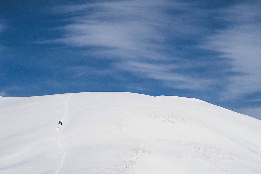 two person on white snow mountain, group of people hiking on snow mountain HD wallpaper