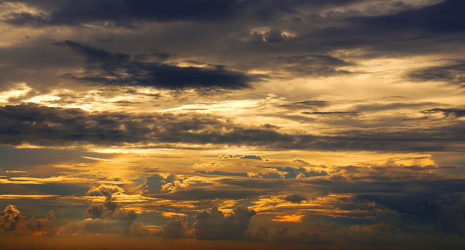 Free Download Hd Wallpaper Clouds At Golden Hour Sunset Scenery