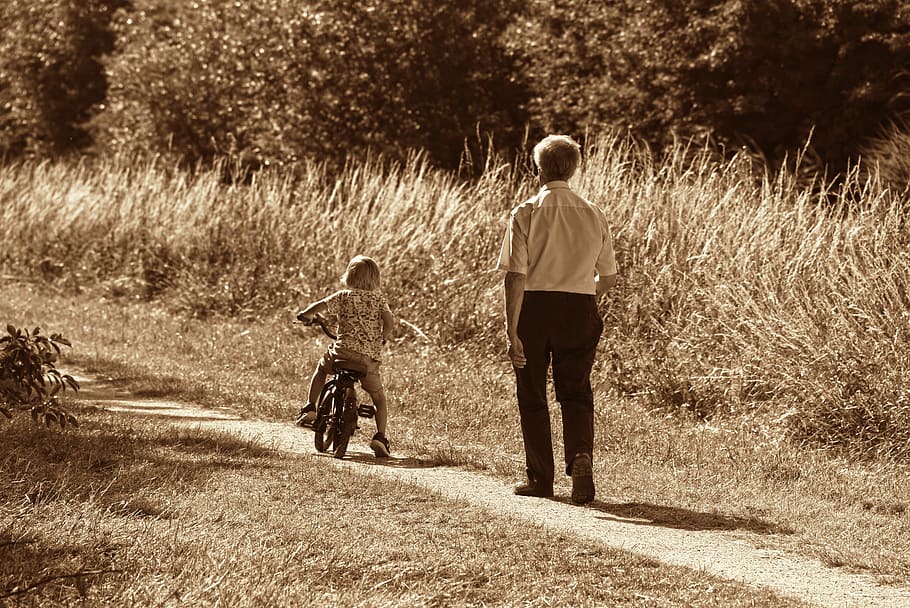 Father's Day 2023 Wishes for Grandfathers: HD Wallpaper, Images, and  Messages To Make Your Grandad Feel Special on This Day | 🙏🏻 LatestLY