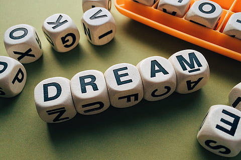 white dream dice, word, letters, boggle, game, number, high angle view HD wallpaper