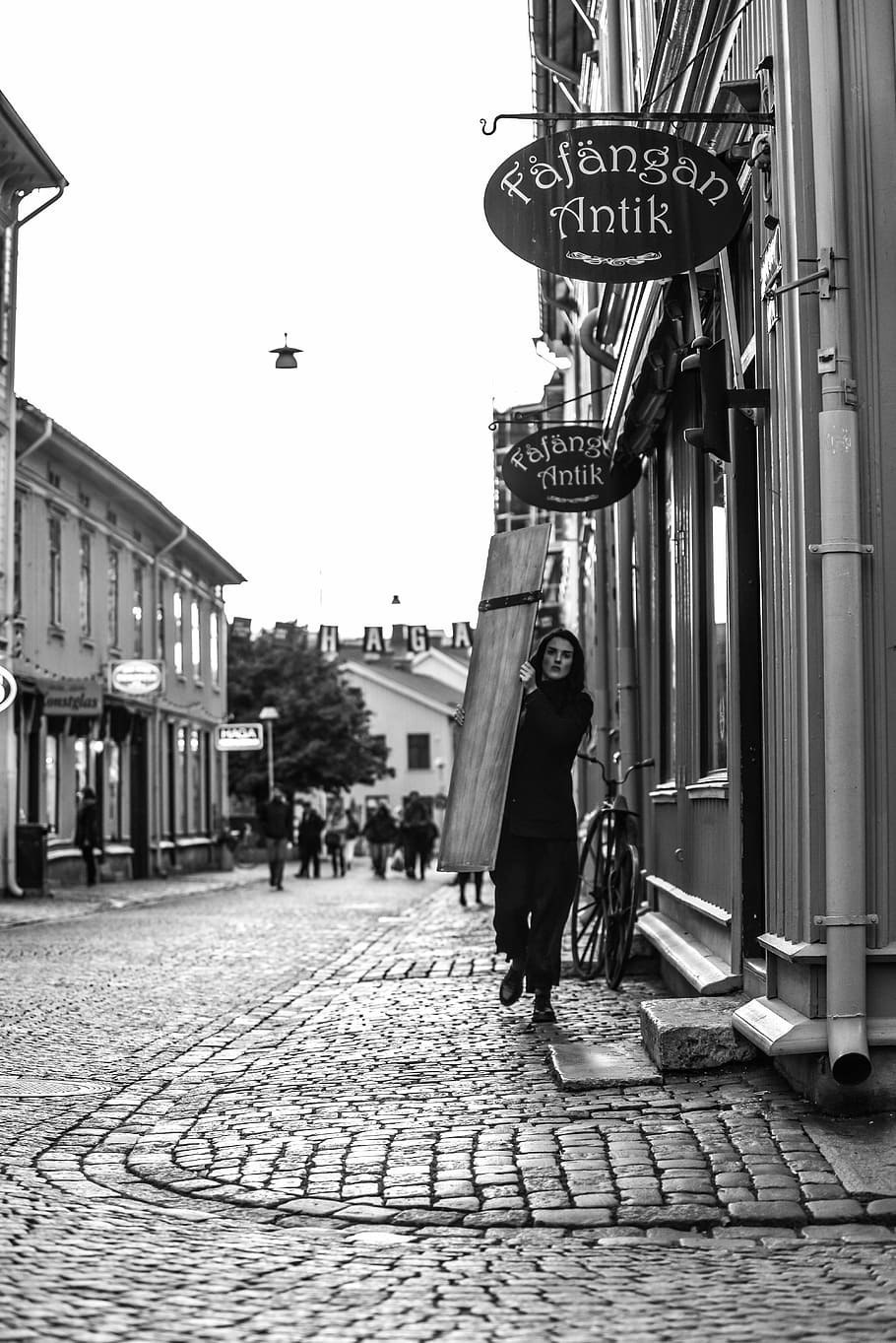 closes, shop, goods, makeup, lipstick, building exterior, architecture HD wallpaper