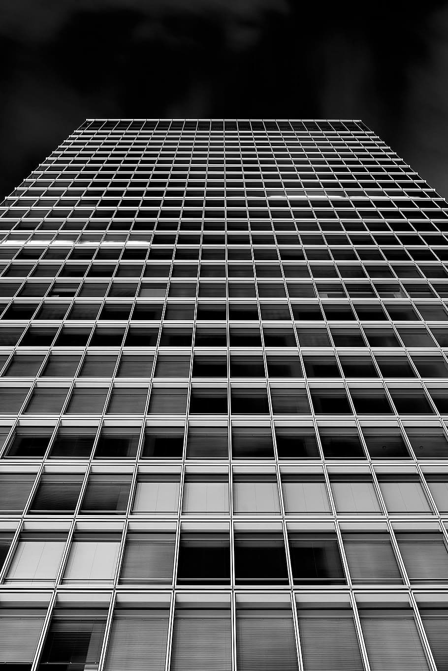 low angle photography of high-rise building, glass windows, Title HD wallpaper
