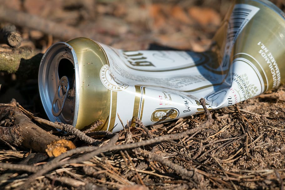 close-up photo of white and brown can, beer can, garbage, pollution HD wallpaper