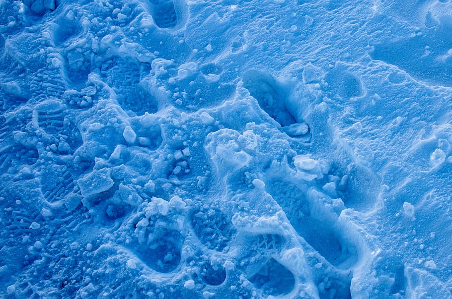 blue, snow, footprints, winter, cold, ice, cold temperature HD wallpaper