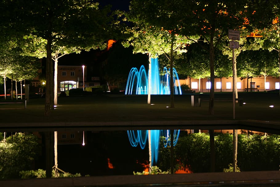 mirroring, night, water, evening, reflection, passau, fountain HD wallpaper