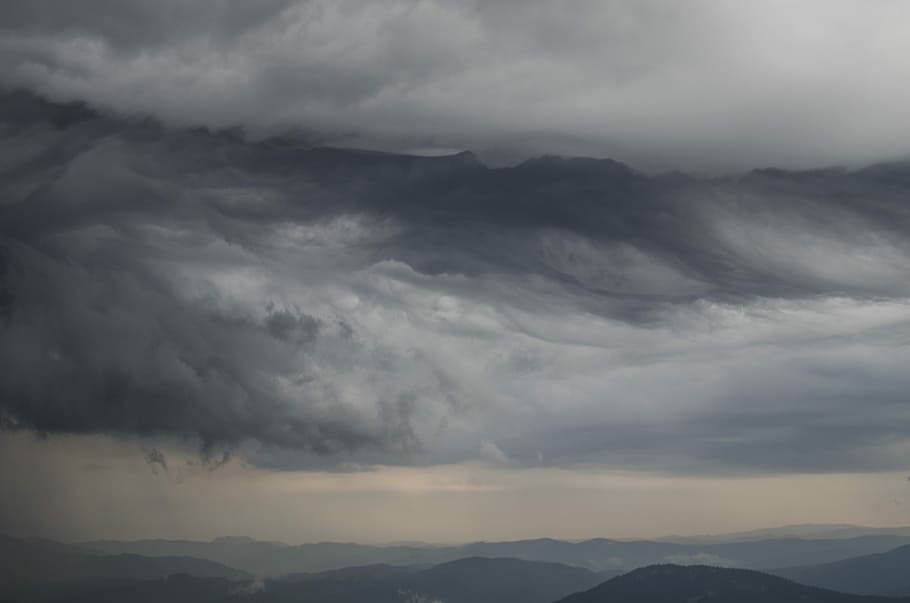 mountain rage view under cloudy sky during daytime, cloudscape HD wallpaper