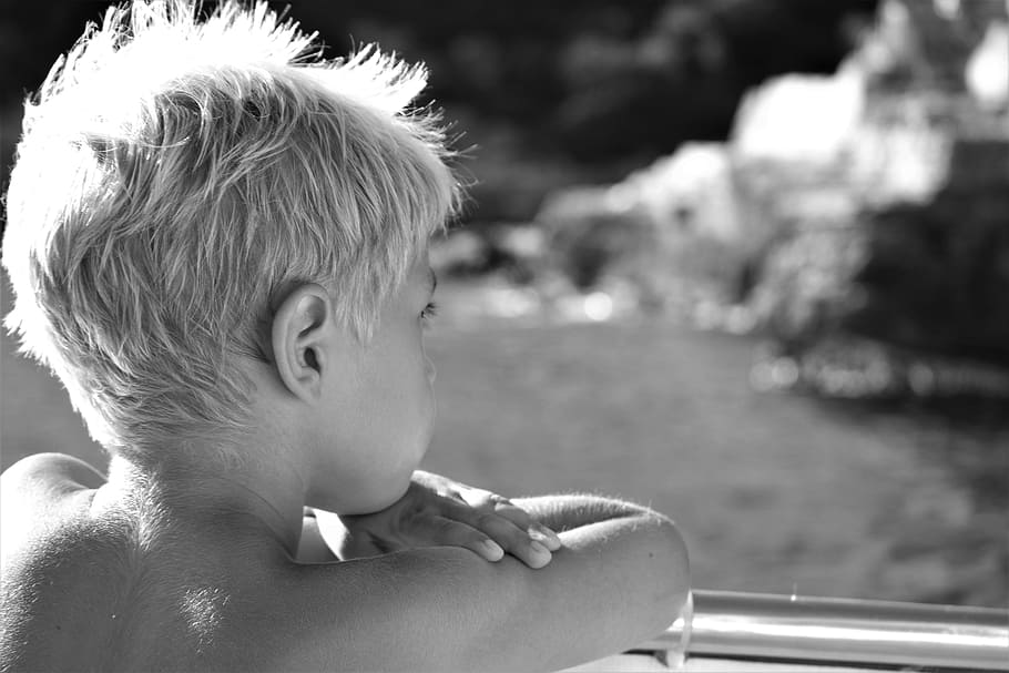 child, boy, thinking, human, person, childhood, men, one person HD wallpaper