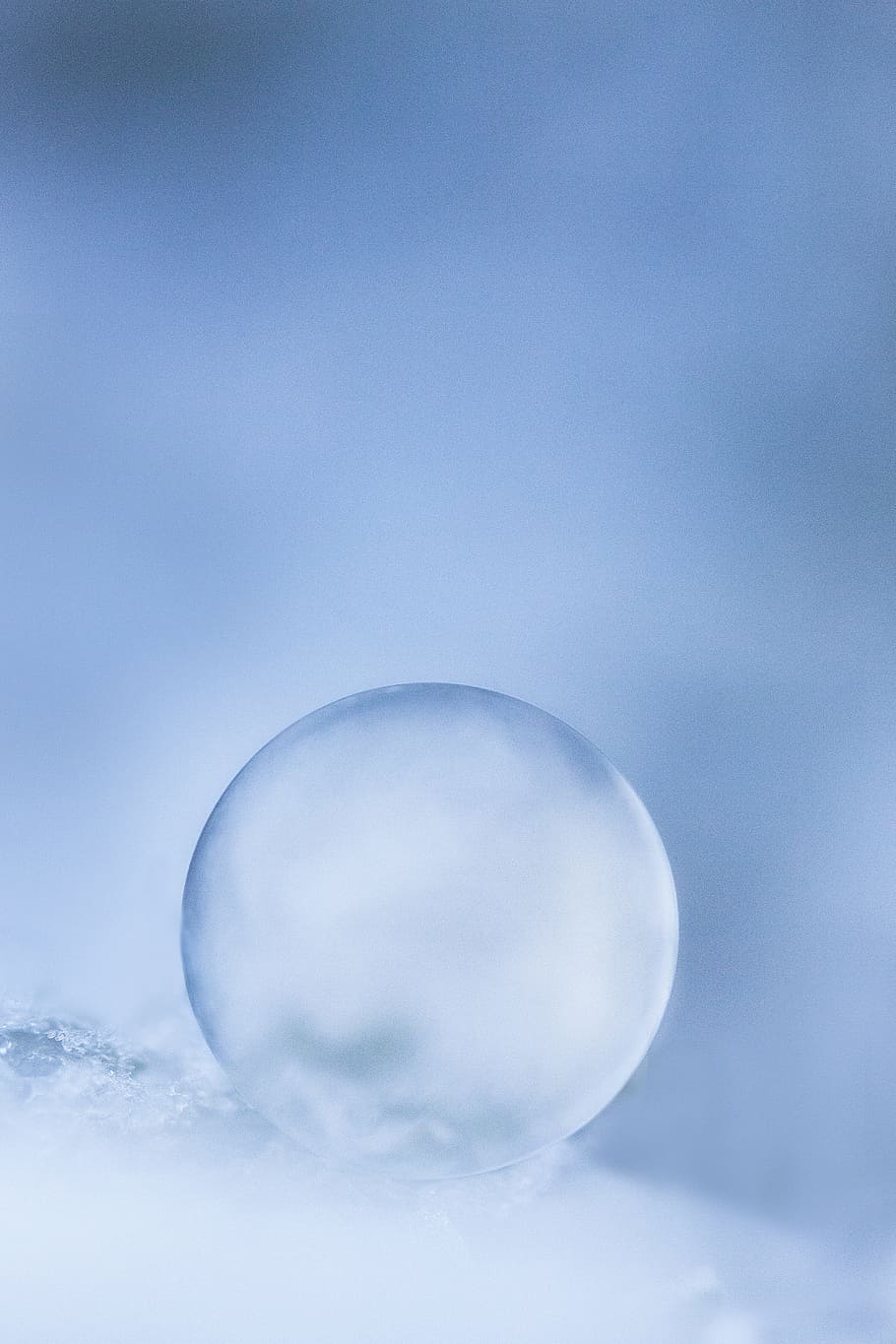 round glass lens, relax, winter, ice, snow, frost, ripe, hiking HD wallpaper