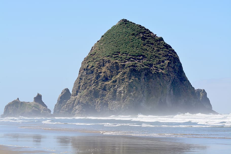landscape photography of brown mountain hill, oregon, cannon beach HD wallpaper