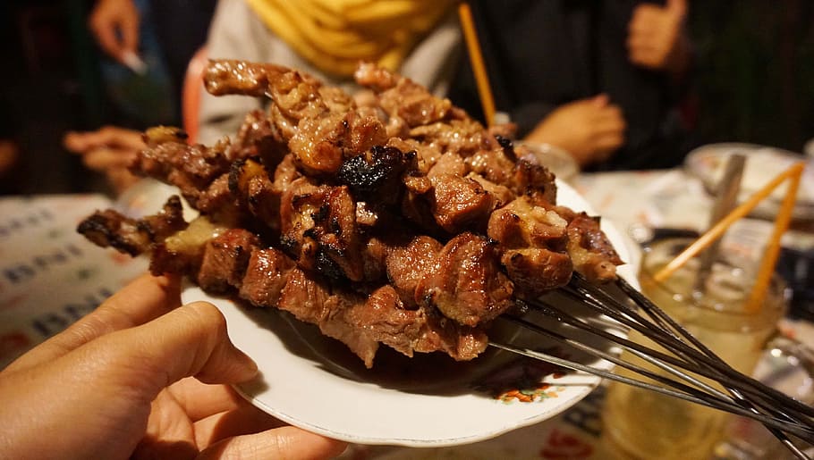 meat skewers served on plate, Goat, Satay, Sate, Cuisine, goat satay, HD wallpaper