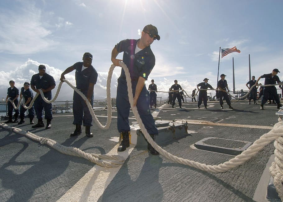 person holding rope, Teamwork, Sailors, Coordinated, coordinated work