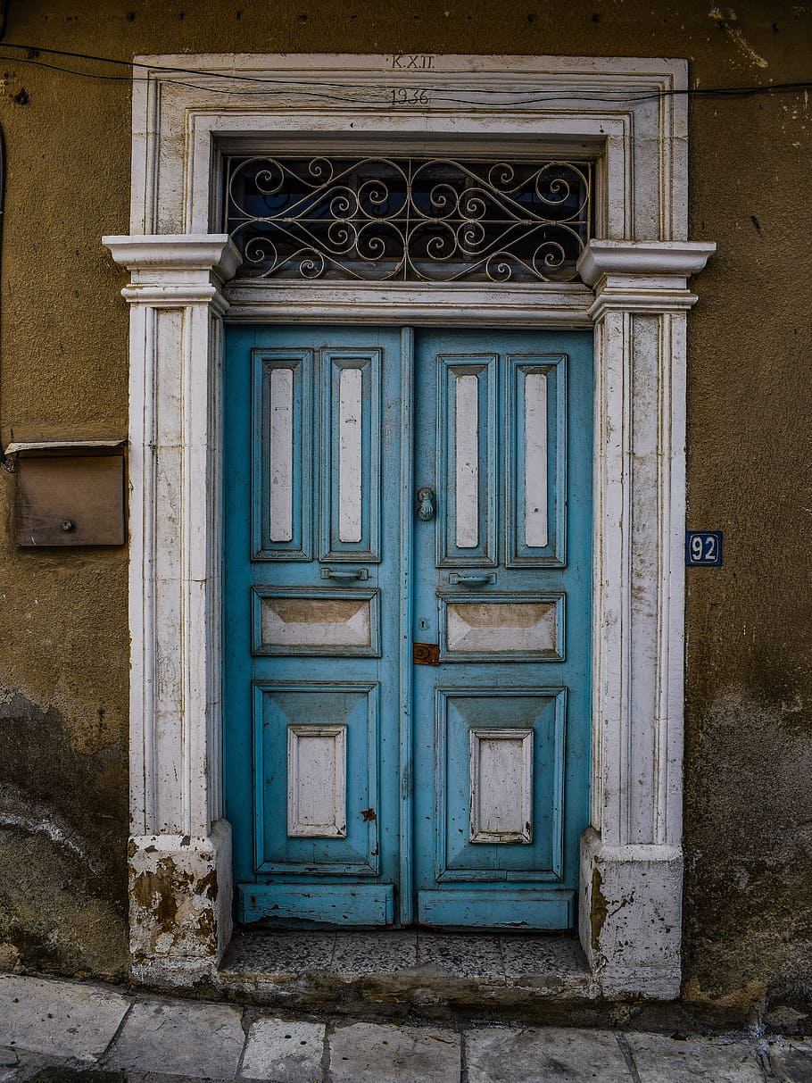 door, architecture, neoclassic, old, decay, aged, weathered HD wallpaper