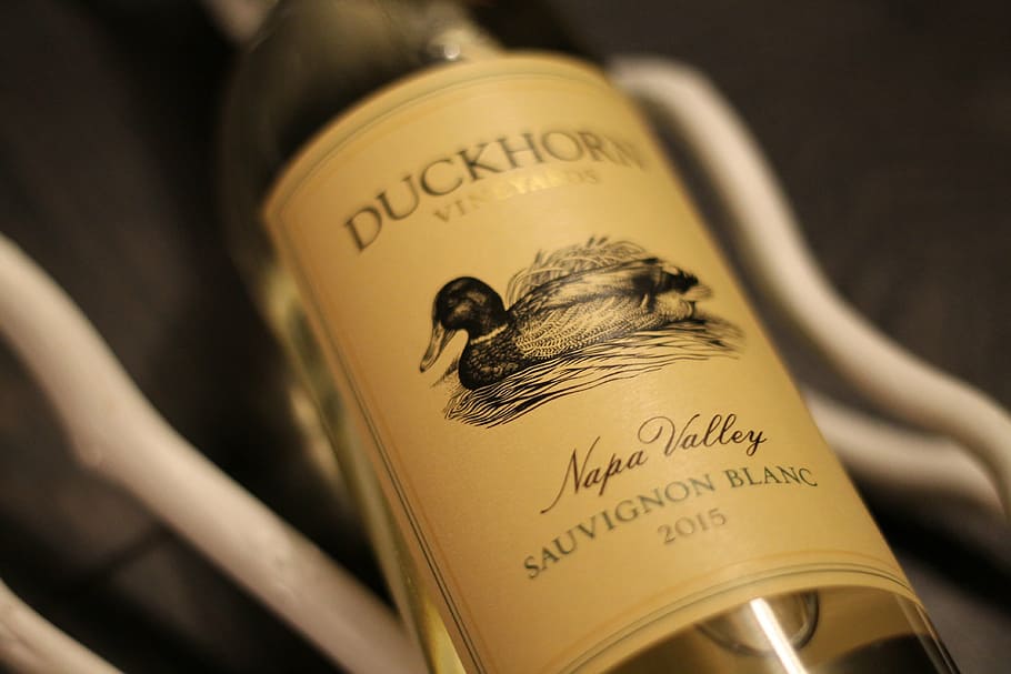 wine, bottle, winery, alcohol, text, close-up, western script HD wallpaper