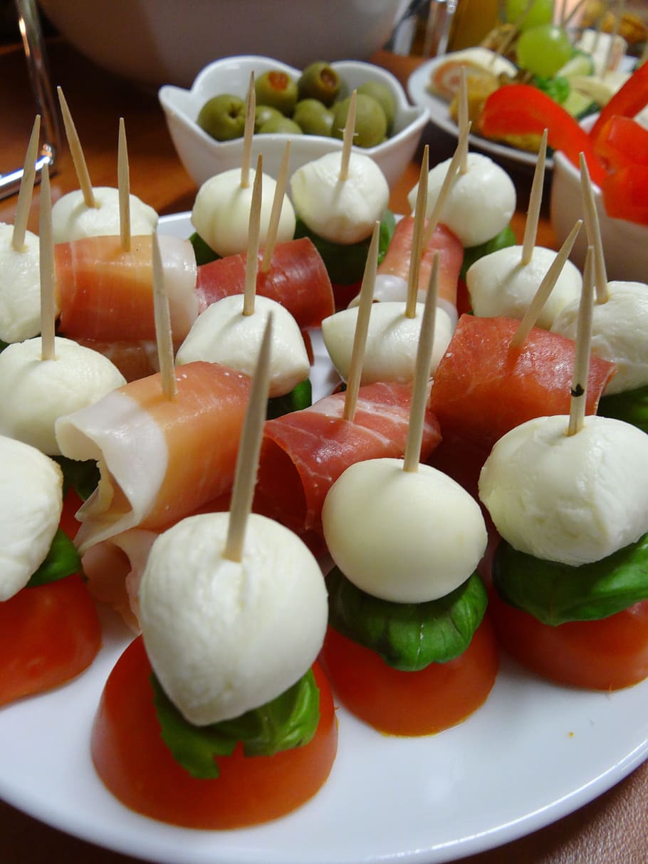 Appetizer, Eating, Caps, Cheese, Tomato, basil, food, gourmet HD wallpaper