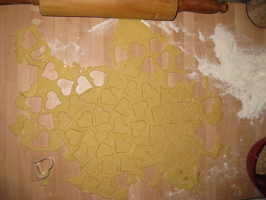 Bake, Heart, Dough, Cookie Cutter, old, brown, old-fashioned HD wallpaper