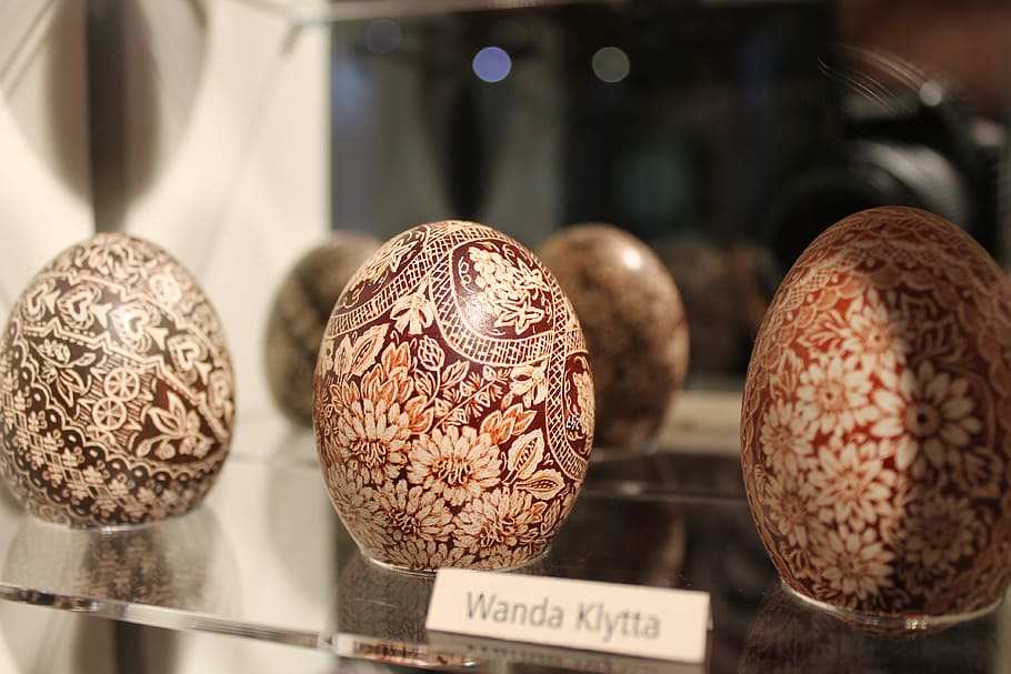 Easter Eggs, Christmas Ornaments, christmas decoration, colored HD wallpaper