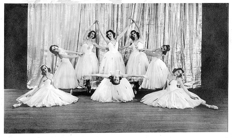Ballet dancers, vintage, studio, ballerinas, costume, retro, stage