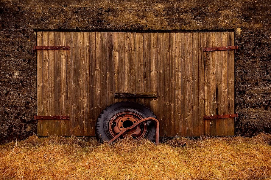 closed brown wooden shed door, barn, tire, farm, building, facade, HD wallpaper