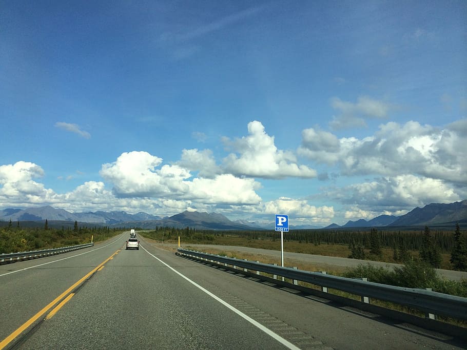 clouds, blue, sky, highway, partition of road, road ahead, nature HD wallpaper