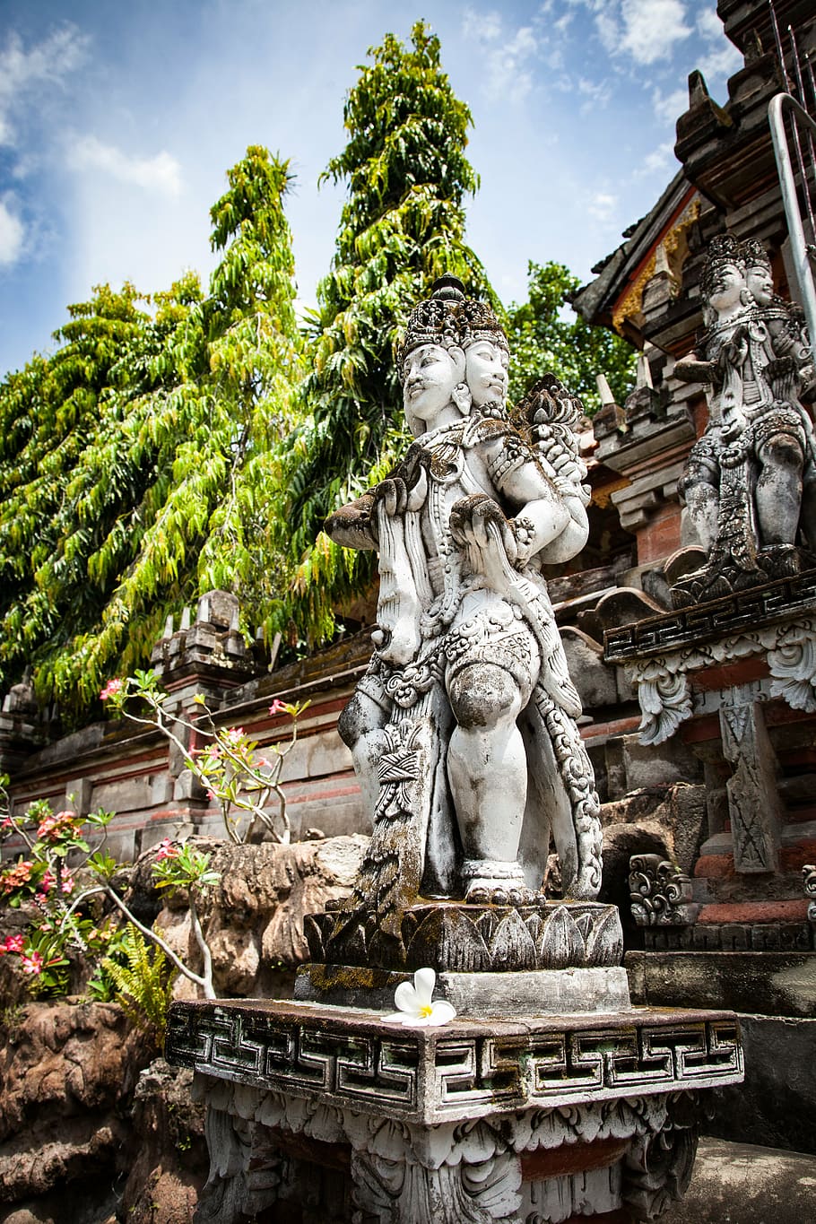 temple, statue, stone figure, temple complex, jungle, hindu HD wallpaper