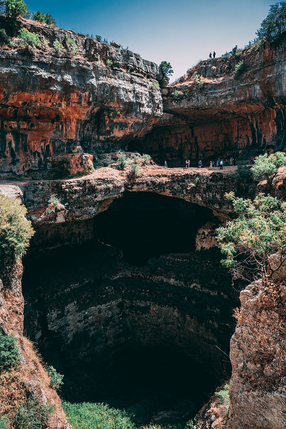 cave-hiking-rock-cliff.jpg