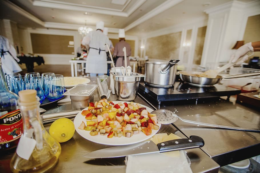 food, drinks, restaurant, cooking, people, indoors, preparation HD wallpaper