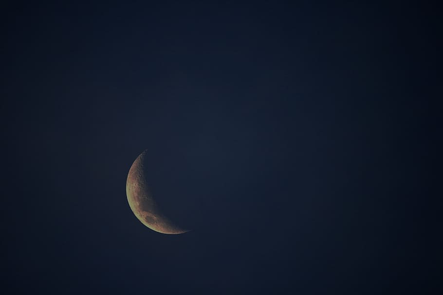 close up photo of eclipse, crescent moon, sliver, orbital, light HD wallpaper