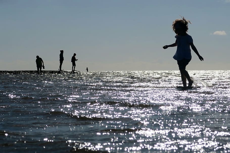 girl playing in body of water, beach, sun, summer, cuxhaven HD wallpaper