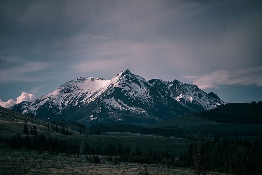 snow covered mountain during cloudy day, rocky mountains, snow mountain