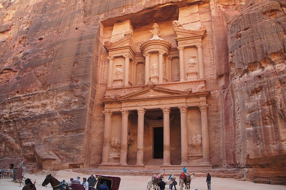 people standing near Petra, Jordan landmark, indiana jones, movie, HD wallpaper
