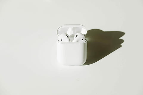 Apple Airpods with charging case, Apple AirPods with charging case HD wallpaper