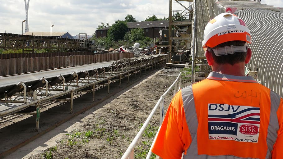 crossrail, construction, worker, man, hard, hat, safety, rear view HD wallpaper