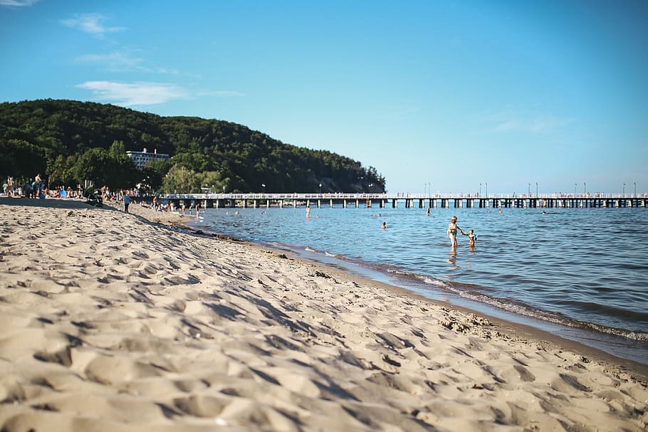 Afternoon at seaside, beach, sand, summer, relax, relaxing, time HD wallpaper