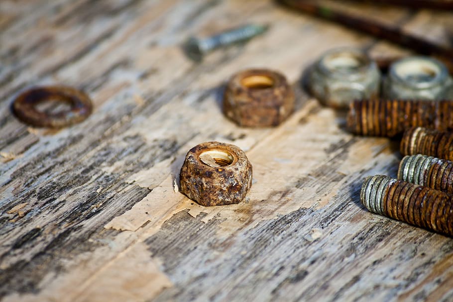 Nuts, Bolt, Rust, Wood, Steel, Screw, old, iron, corrosion HD wallpaper