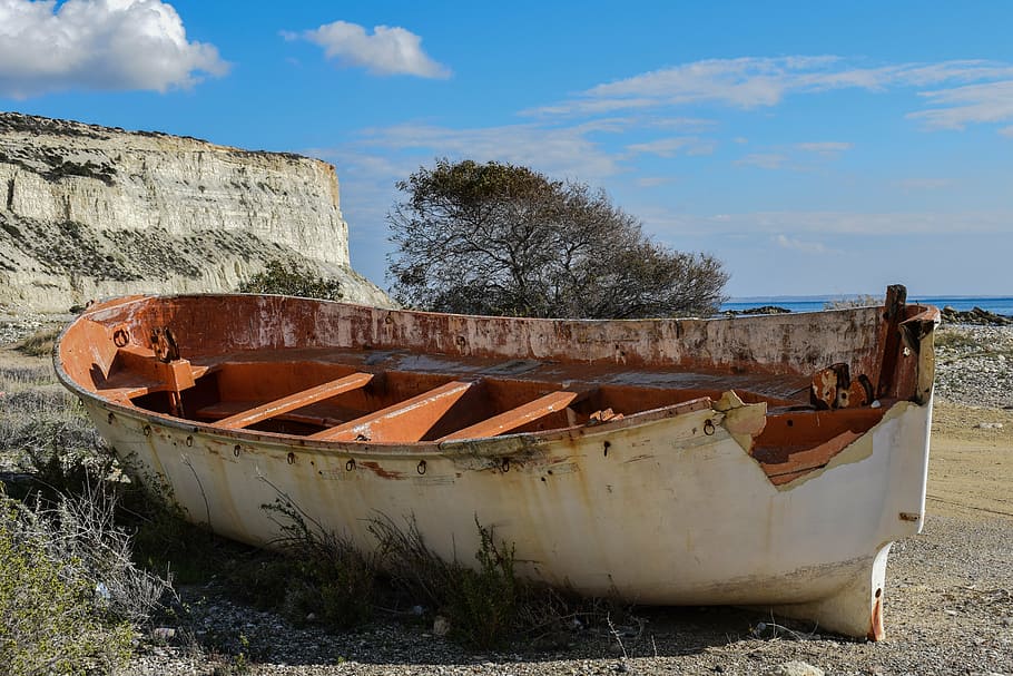 white boat on grey ground near body of water, weathered, aged HD wallpaper