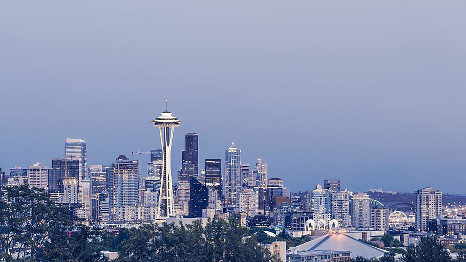 Space Needle, Seattle, CN Tower at daytime, cityscape, urban Skyline HD wallpaper