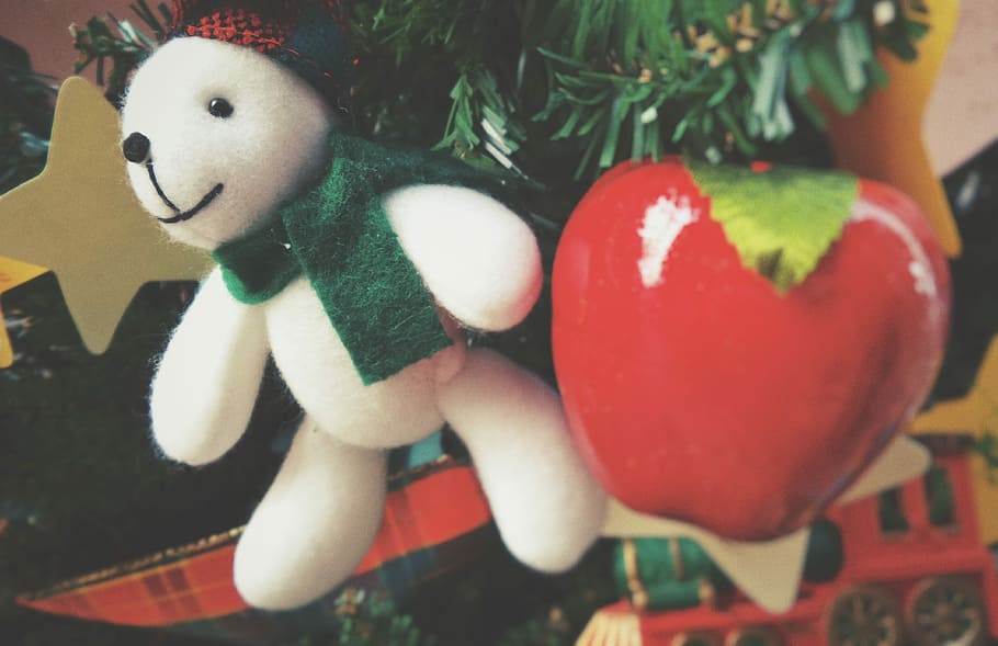 Christmas, Tree, Decoration, Bear, Apple, white, red, green HD wallpaper